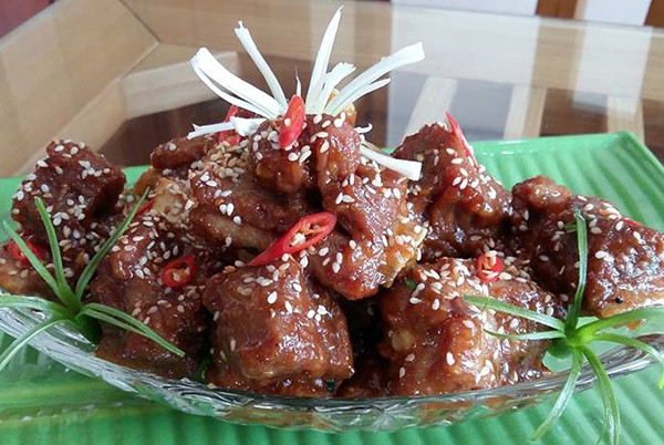 Cách làm món sườn rim mật ong cho các mẹ đây!